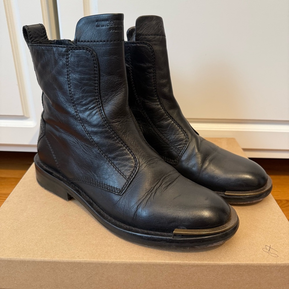 Zadig & Voltaire Laureen Metal Toe Ankle Boots 39